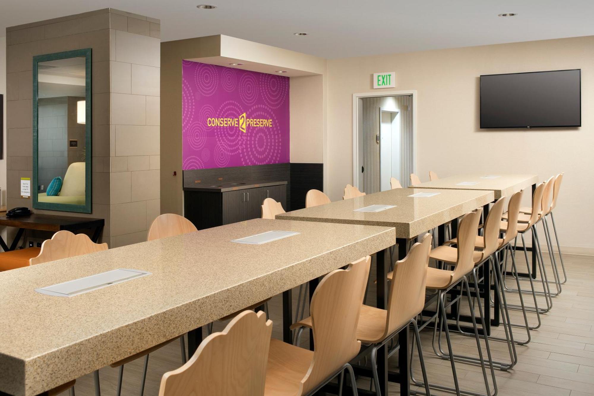 Home2 Suites By Hilton Denver International Airport Eksteriør bilde